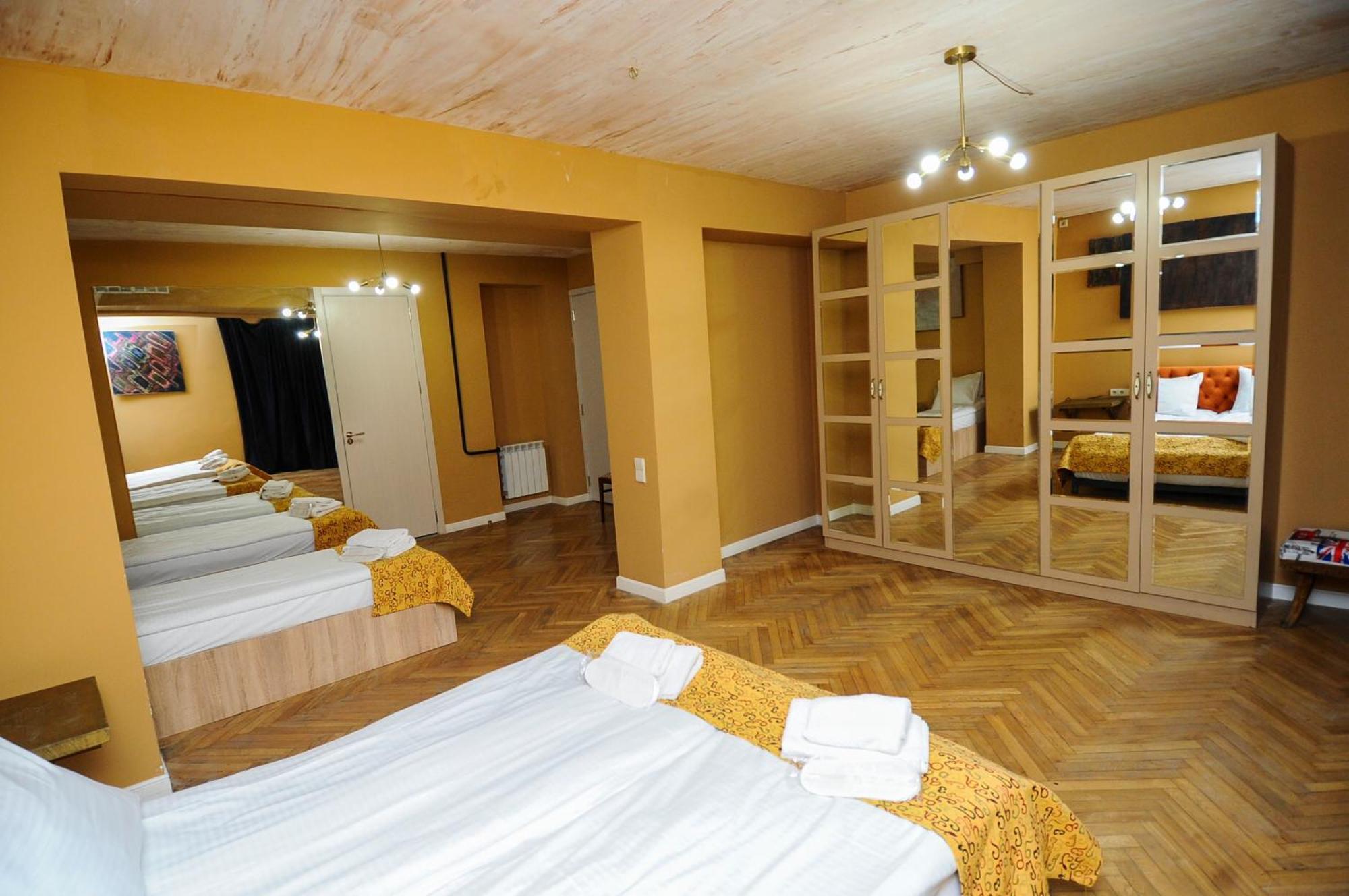 Art Hotel Home Tbilisi Eksteriør bilde